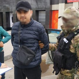 КНБ задержал в Астане и Павлодаре подозреваемых в пропаганде терроризма  