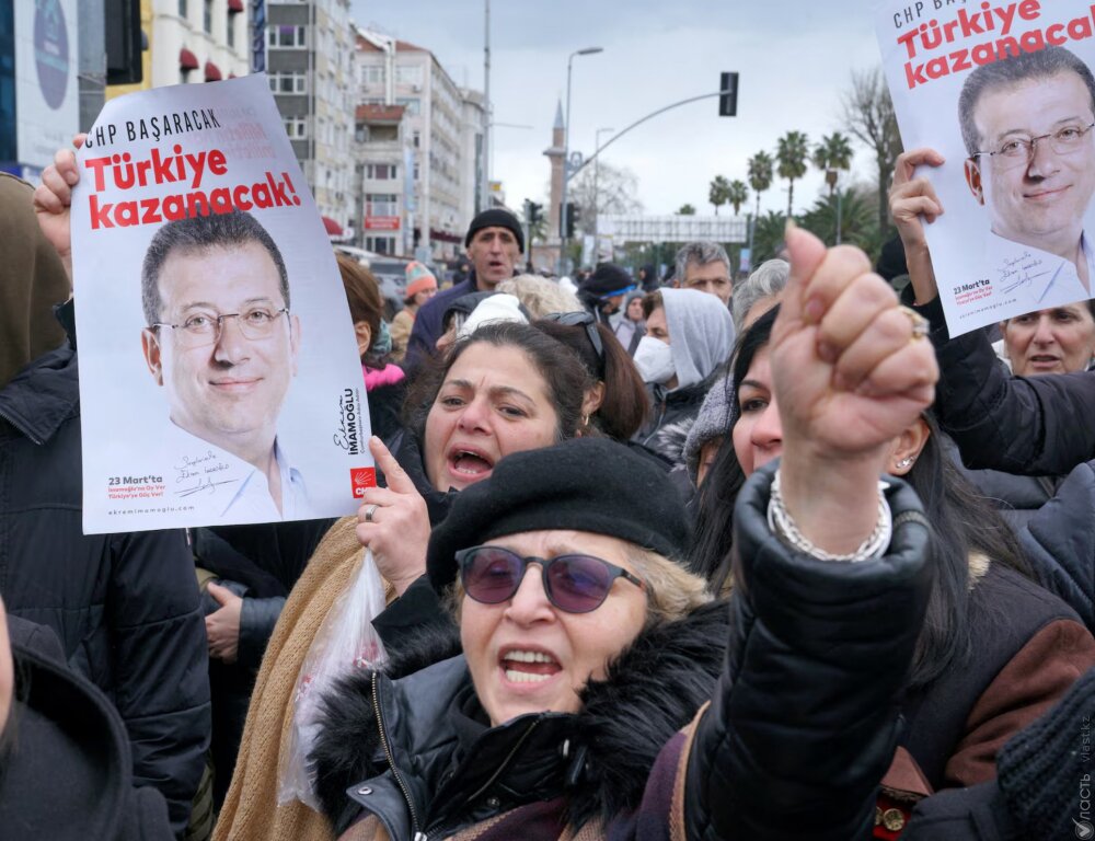 В Турции прошли массовые протесты после задержания мэра Стамбула